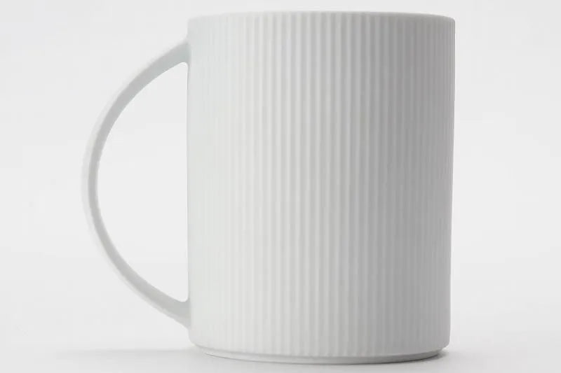 ARITA WARE WHITE PORCELAIN FINE-STRIPED MUG / RISO KILN