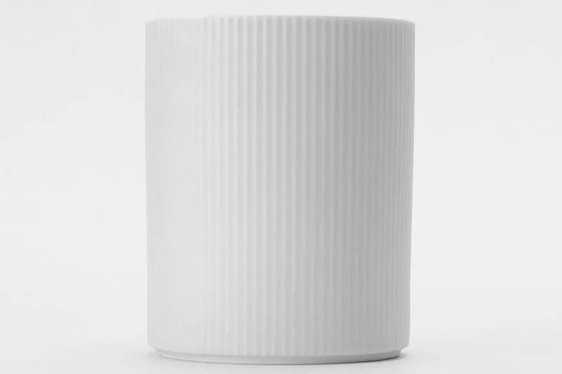 ARITA WARE WHITE PORCELAIN FINE-STRIPED MUG / RISO KILN
