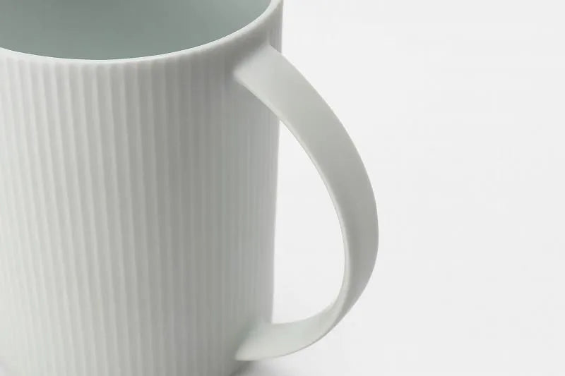 ARITA WARE WHITE PORCELAIN FINE-STRIPED MUG / RISO KILN