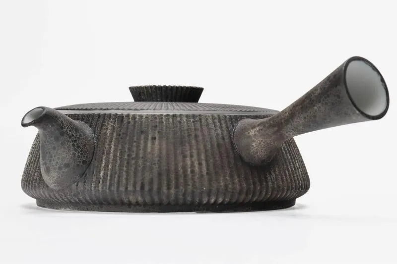 ARITA WARE “MOON SURFACE” SHINOGI FLAT TEAPOT / RISO KILN