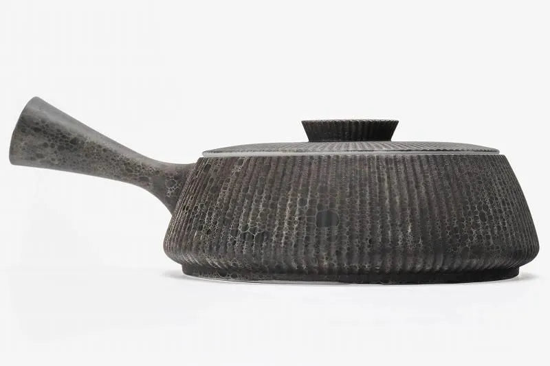 ARITA WARE “MOON SURFACE” SHINOGI FLAT TEAPOT / RISO KILN