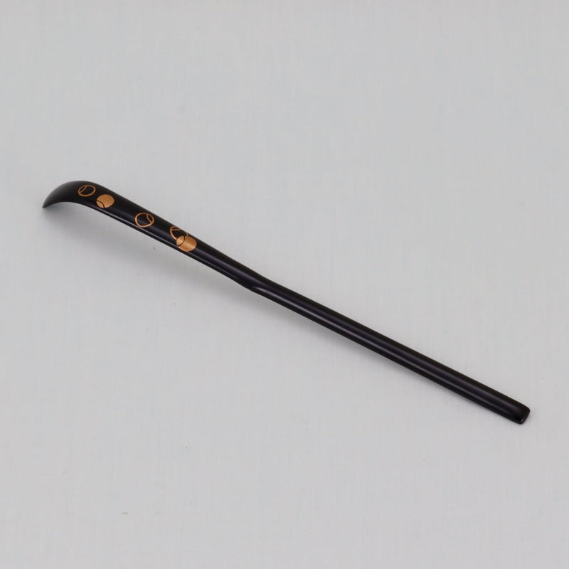 WAJIMA LACQUERWARE CHASHAKU TSUBOTSUBO MAKIE DESIGN, TRADITIONAL JAPANESE TEA CEREMONY SPOON