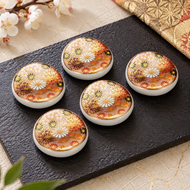 KUTANI WARE CHOPSTICK REST “MARUMON KINHANA-ZUME”