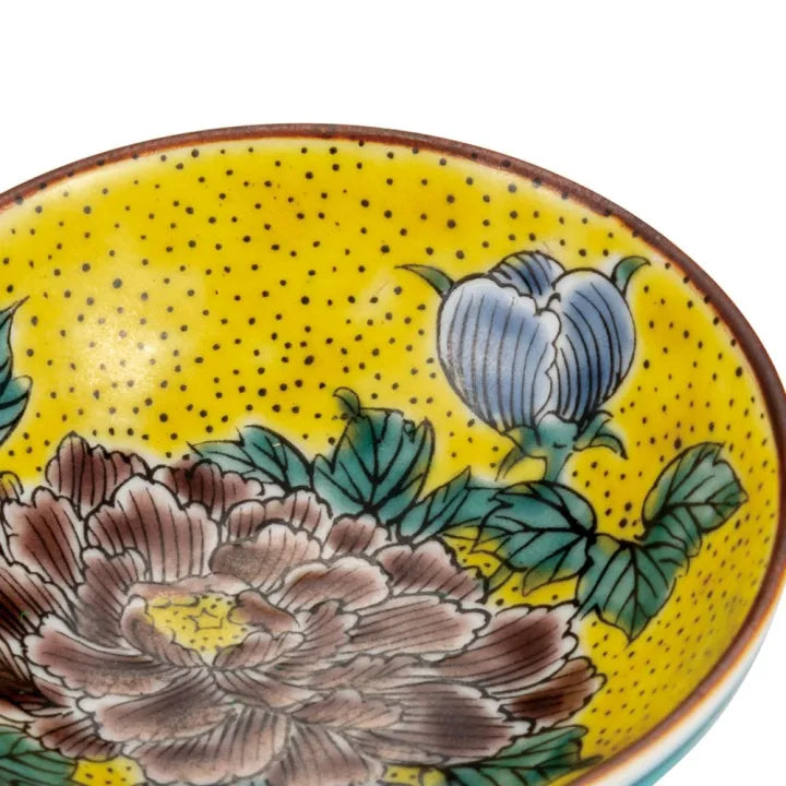 JAPANESE KUTANI SAKAZUKI DESIGN (YOSHIDAYA BOTAN STYLE)