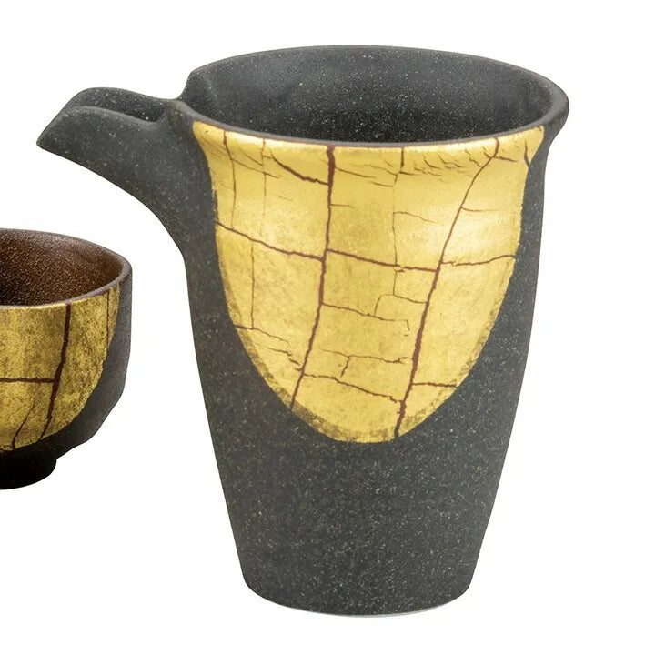 KUTANI WARE SAKE SET GOLD LEAF DECORATION