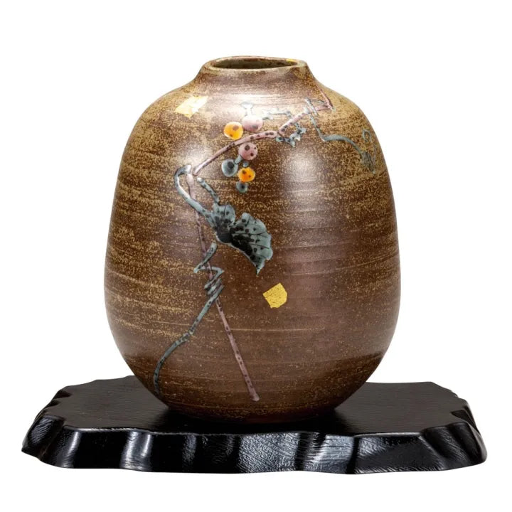 KUTANI WARE VASE WITH STAND – HAND-PAINTED JAPANESE PORCELAIN ‘WILD GRAPE’ DESIGN BY YOSHINORI FUKUDA