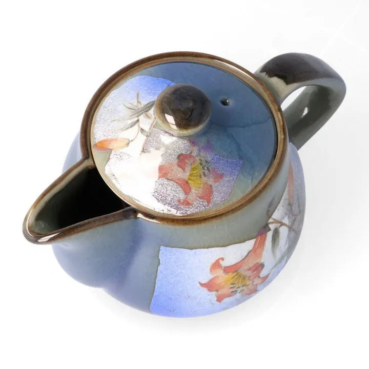 KUTANI WARE TEAPOT – SILVER-GLAZED BLUE LILY / BIZAN KILN