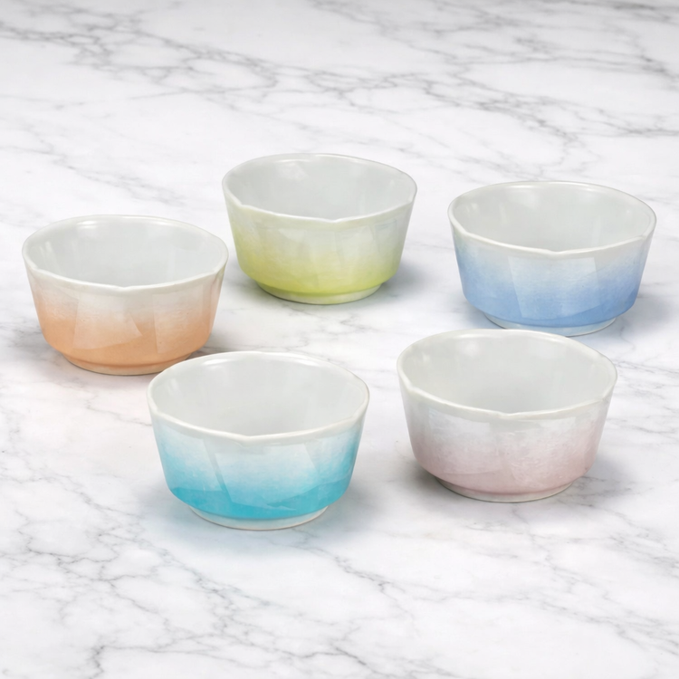 Kutani Ware Small and medium bowls