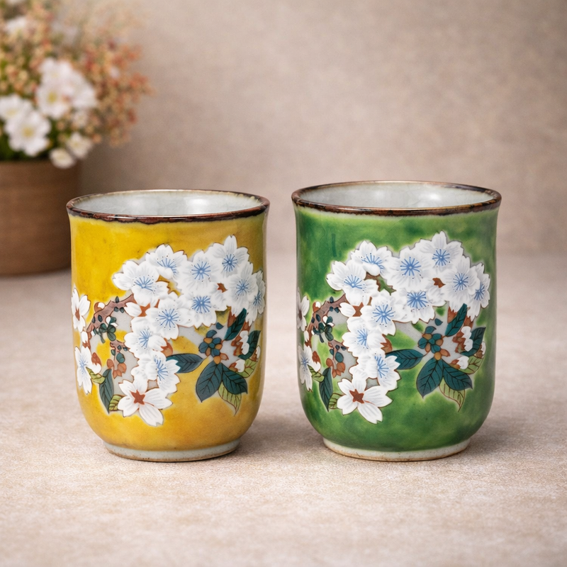 KUTANI PORCELAIN YUNOMI TEA CUP SET