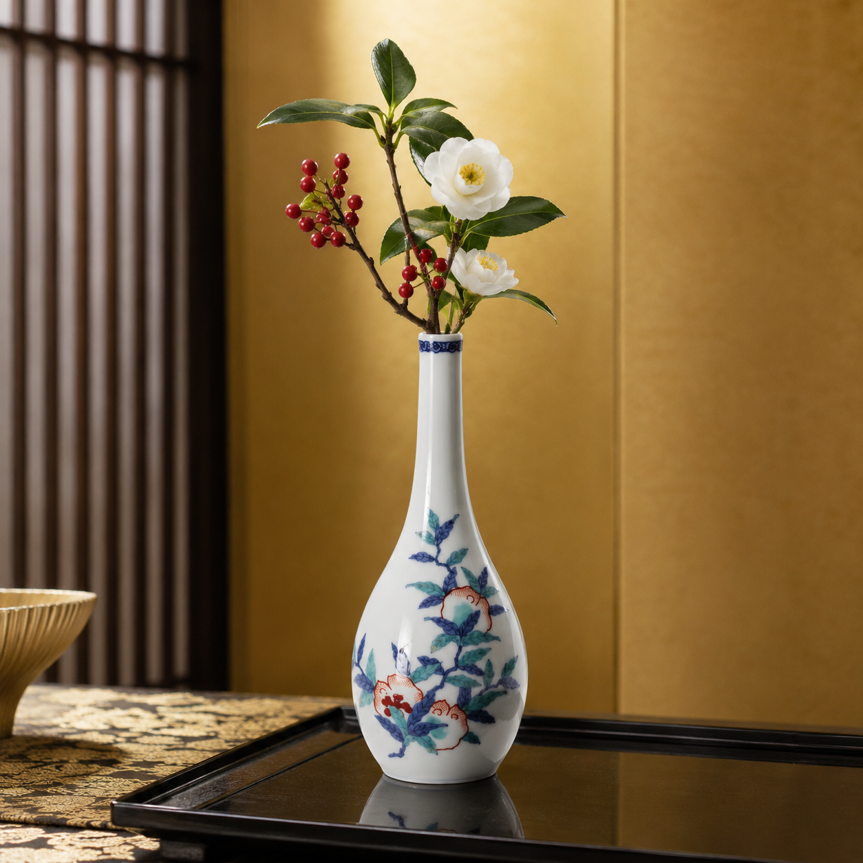 ARITA WARE POMEGRANATE DESIGN FLOWER VASE / IMAEMON KILN