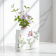 KUTANI WARE SINGLE-STEM VASE – “TESSEN” (CLEMATIS) HAND-PAINTED BY YUKA HIRANO | GIFT BOX INCLUDED