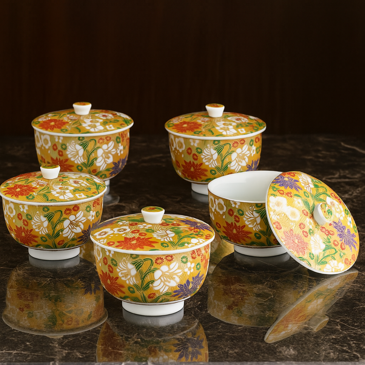 Kutani ware Kumidashishi-wan Set (Tea Bowl Set)