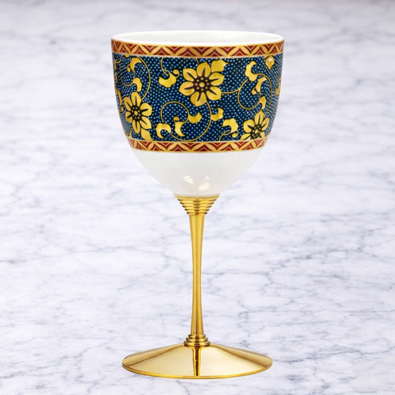 JAPANESE KUTANI PORCELAIN WINE CUP – AO-CHIBU TESSEN PATTERN
