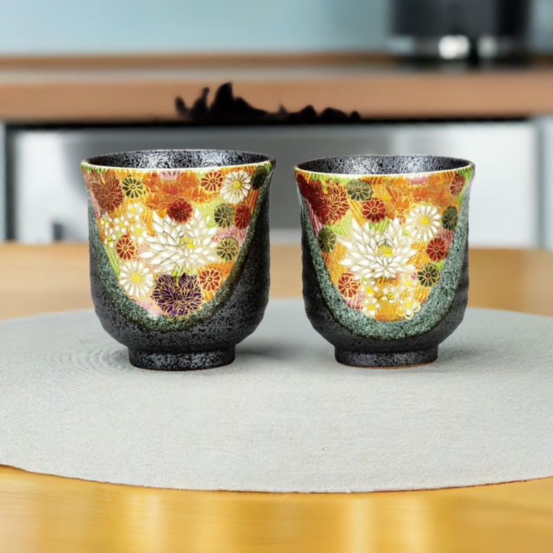 KUTANI WARE YUNOMI SET JAPANESE TEACUP (KINKAZUME)