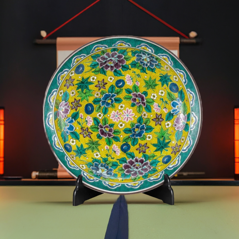KUTANI WARE DECORATIVE PLATE(YOSHIDAYA STYLE) HANAZUME DESIGN