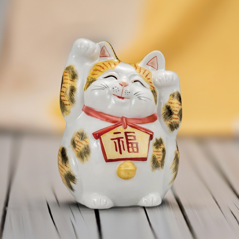 KUTANI WARE EMA CAT (MANEKI NEKO) KINSAI SANMOU