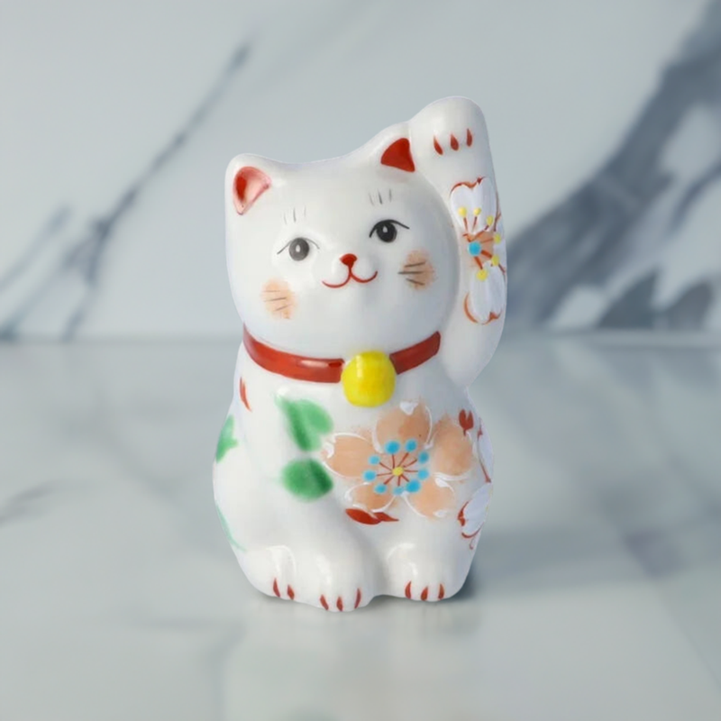 KUTANI WARE  LUCKY CAT(MANEKI NEKO) SAIBIYORI RED / KOKUZOU KLIN