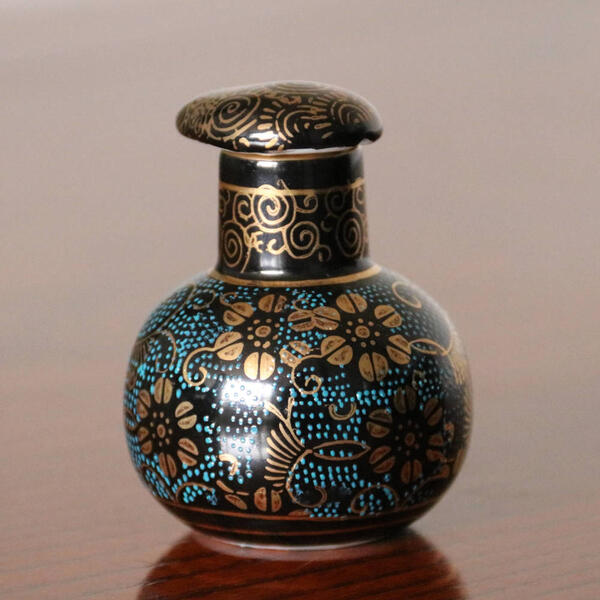 KUTANI JAPANESE SOY SAUCE DISPENSER AOCHIBU