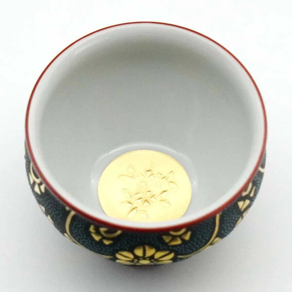 KUTANI WARE SAKE CUP – BLUE AOCHIBU WITH GOLD TESSEN ARABESQUE AND “MOON WITH CHERRY BLOSSOMS” DESIGN BY KINGYOKU NAKATA
