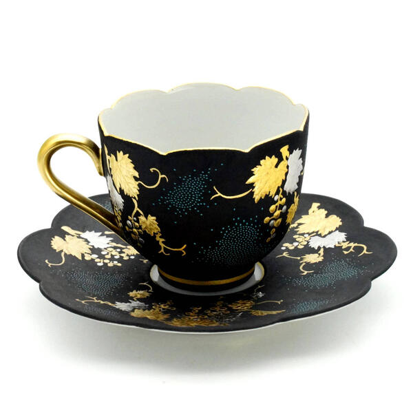 KINGYOKU NAKADA KUTANI JAPANESE COFFEE CUP & SAUCER PLATINUM DECORATION – GRAPE DESIGN WITH BLUE BEADS