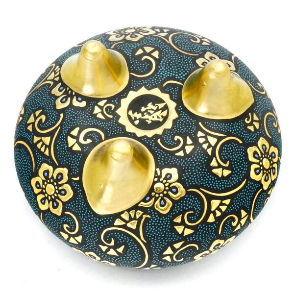 KUTANI WARE SHISHI-TOP INCENSE BURNER – HAND-PAINTED AOCHIBU DOTS WITH RAISED GOLD HŌSŌGE & KARAKUSA MOTIFS | TRADITIONAL JAPANESE KORO
