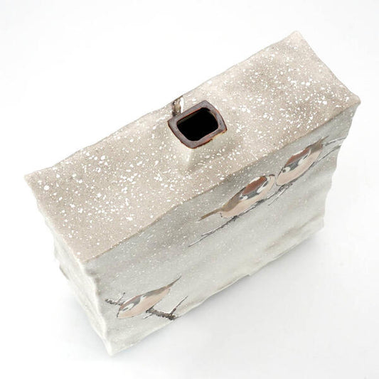 KUTANI WARE FLAT SQUARE VASE – “THREE SPARROWS IN SNOW” BY TOSHITO NAKAMURA