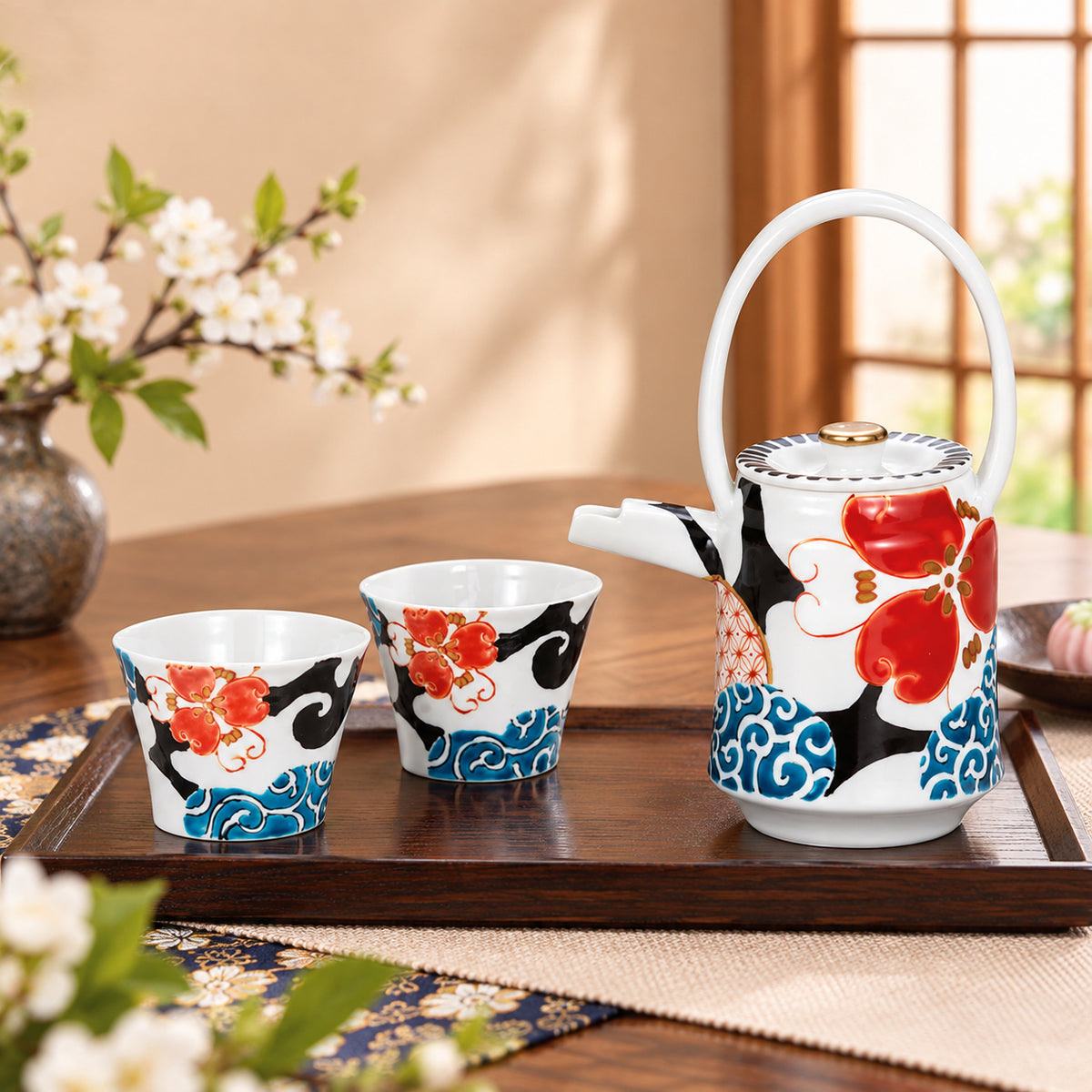 KUTANI WARE SAKE SET COLORED ARABESQUE WITH FLOWERS / TSUYOSHI SATOU