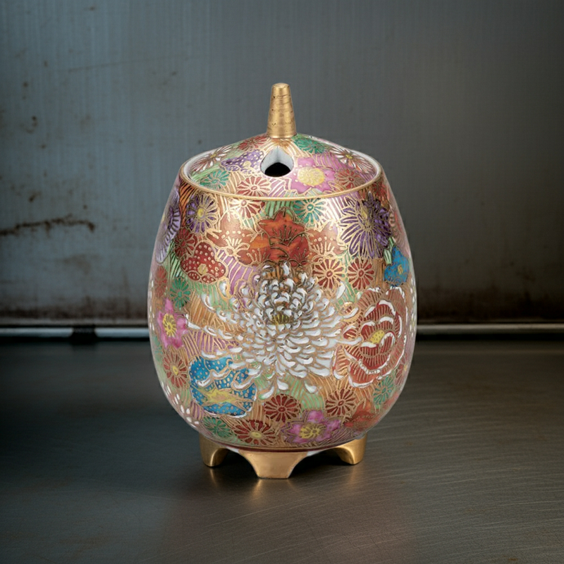 KUTANI PORCELAIN INCENSE BURNER – TRADITIONAL KIN HANA-ZUME DESIGN, MADE IN JAPAN