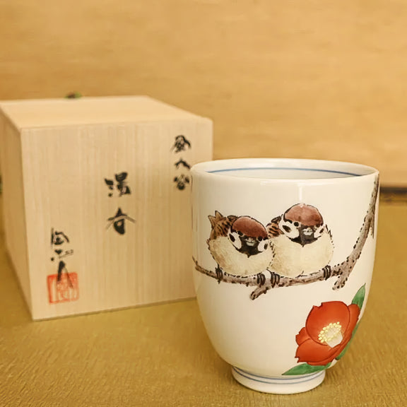 KUTANI WARE YUNOMI TEACUP (JAPANESE TEA CUP) “CAMELLIA & TWO SPARROWS” HAND-PAINTED BY TOSHITO NAKAMURA