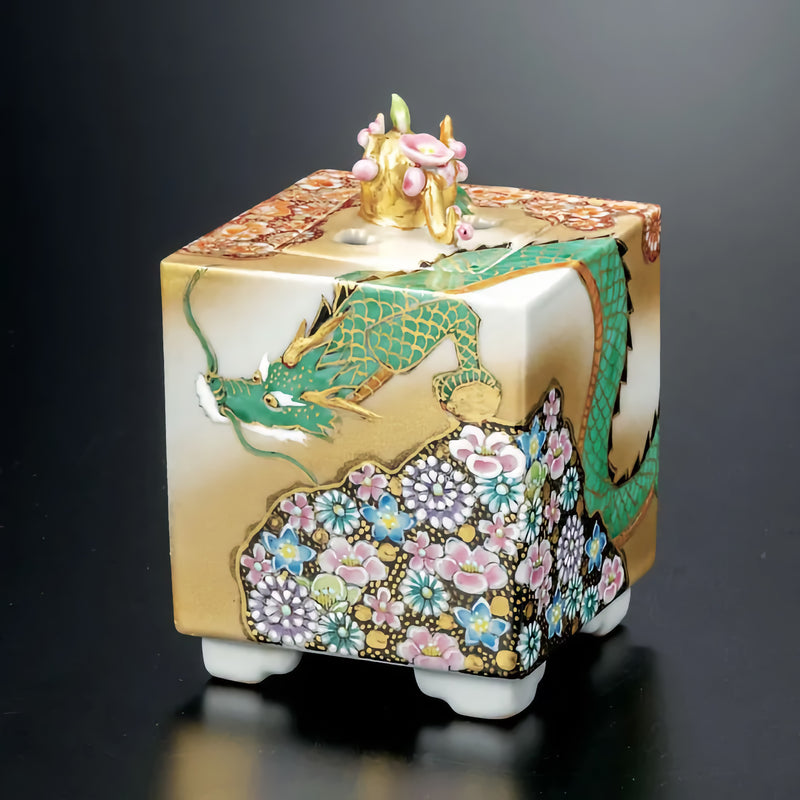 KUTANI WARE HANA-ZUME DRAGON INCENSE BURNER – CRAFTED BY TAKA TOSHIFUMI, PRESENTED IN CORDED WOODEN BOX